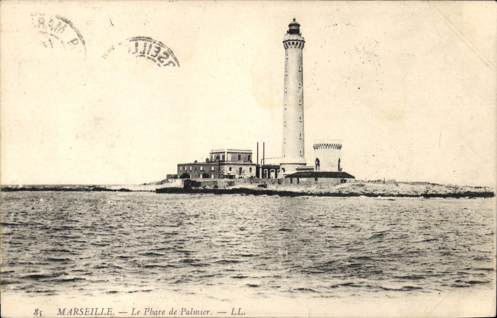 CPA Marseille le Phare de Palmier 