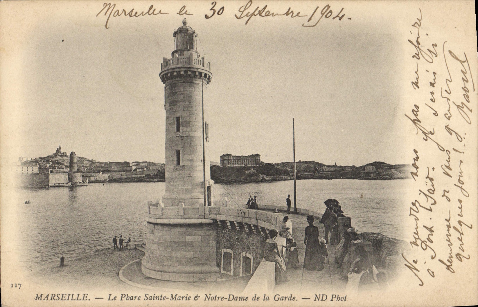 CPA Marseille le Phare Sainte Marie et Notre Dame de la Garde 