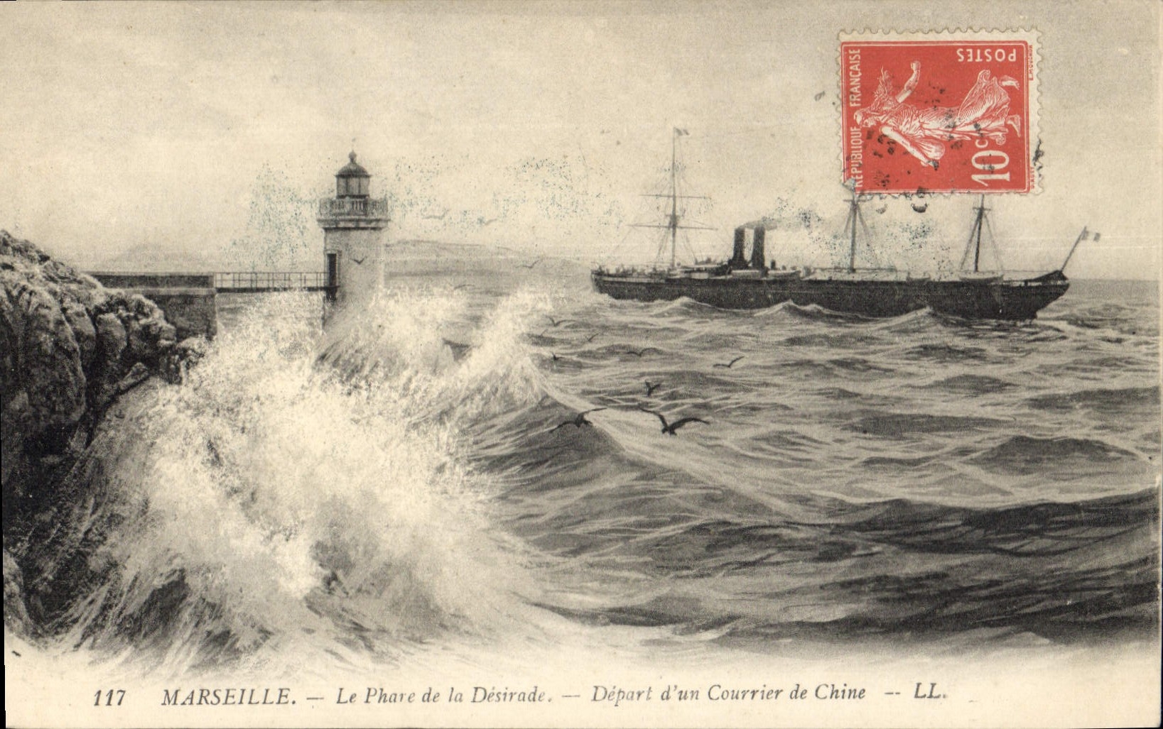 CPA Marseille le Phare de la Desirade depart d'un Courrier de Chine china