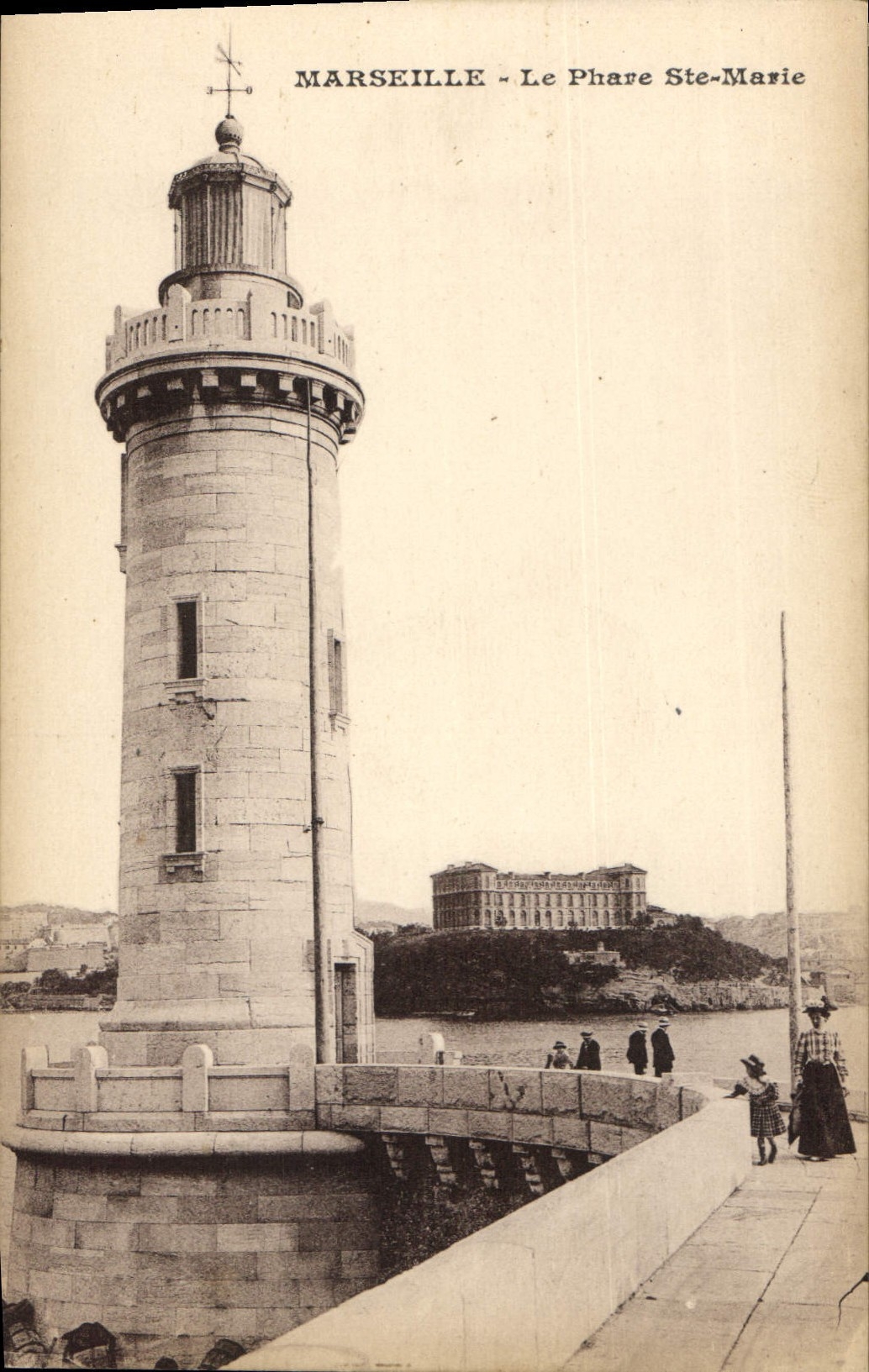 CPA Marseille le Phare Ste Marie 