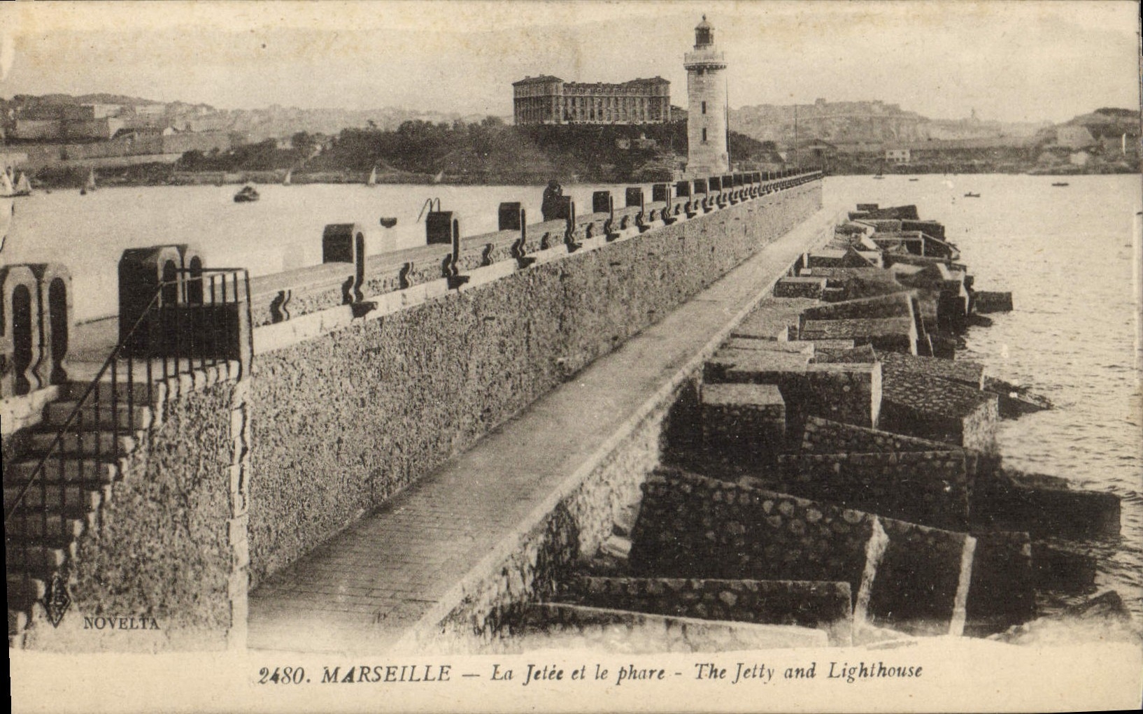 CPA Marseille la Jetee et le Phare 