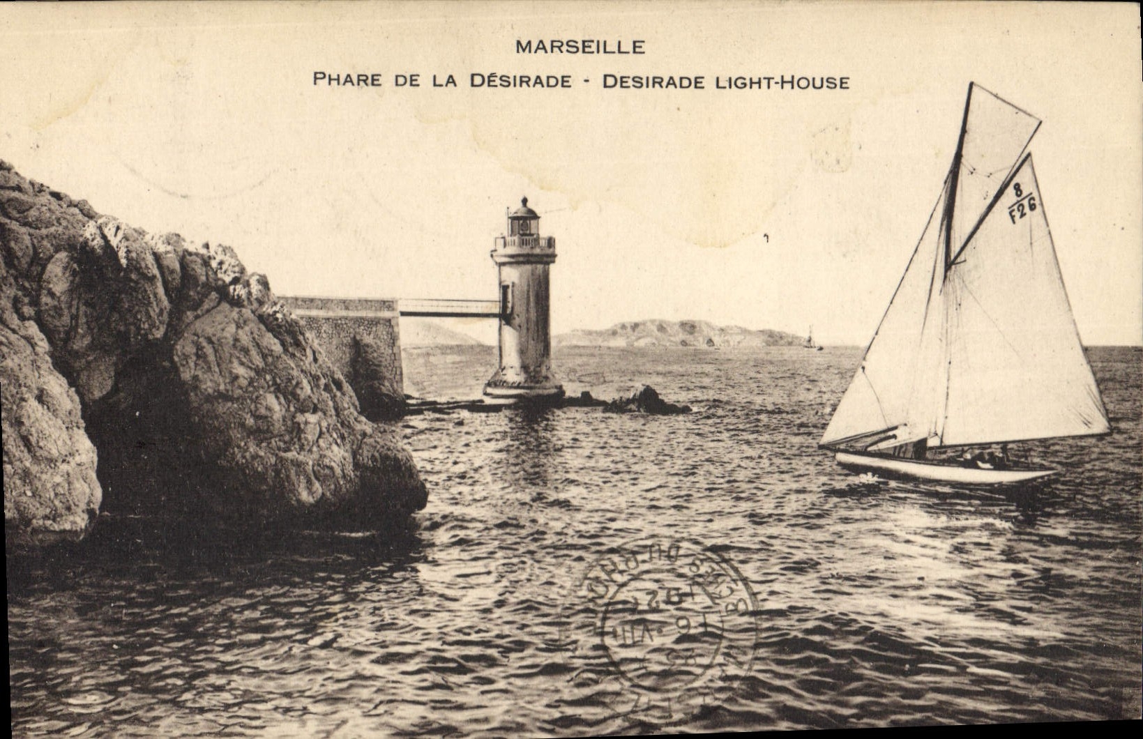 CPA Marseille Phare de la Desirade 