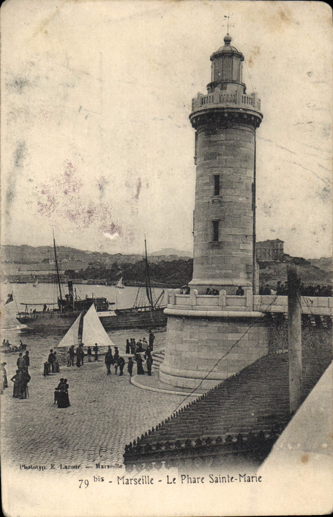 CPA Marseille le Phare Sainte Marie 