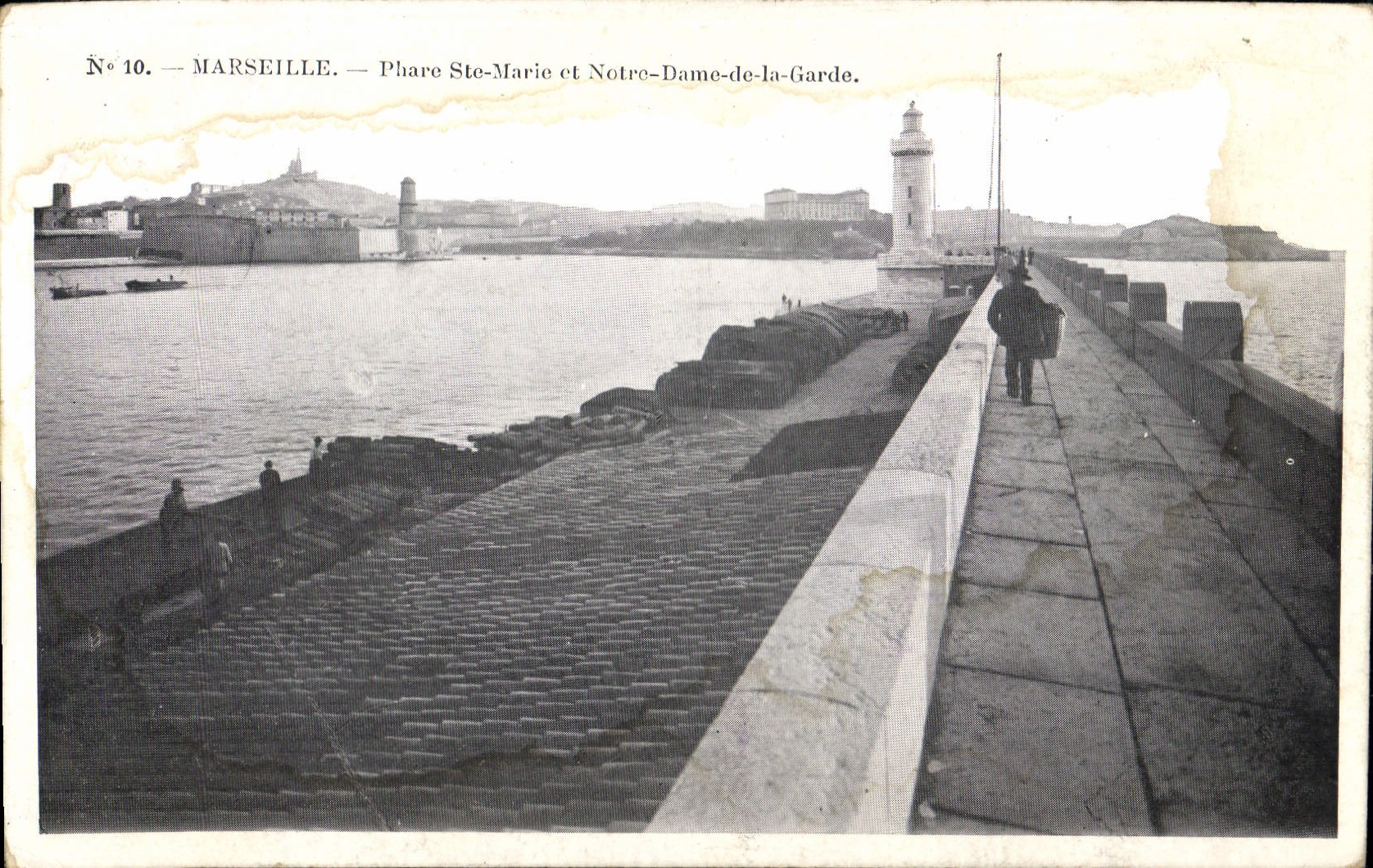 CPA Marseille Phare Ste Marie et Notre Dame de la Garde 