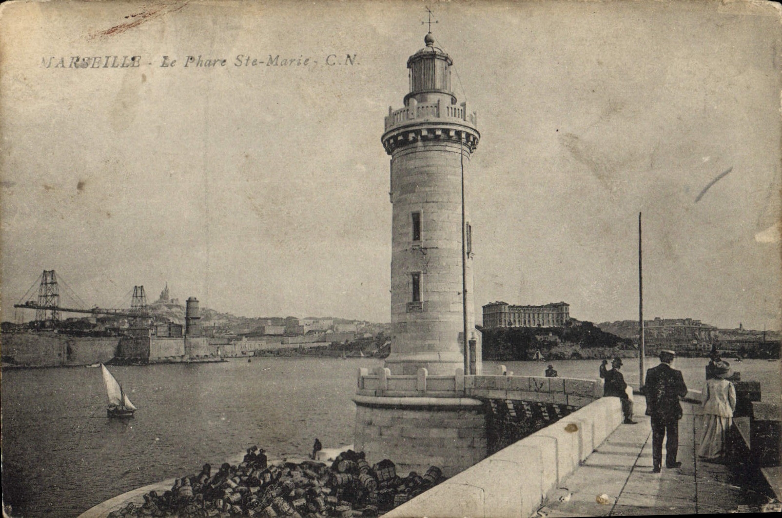 CPA Marseille le Phare Ste Marie 