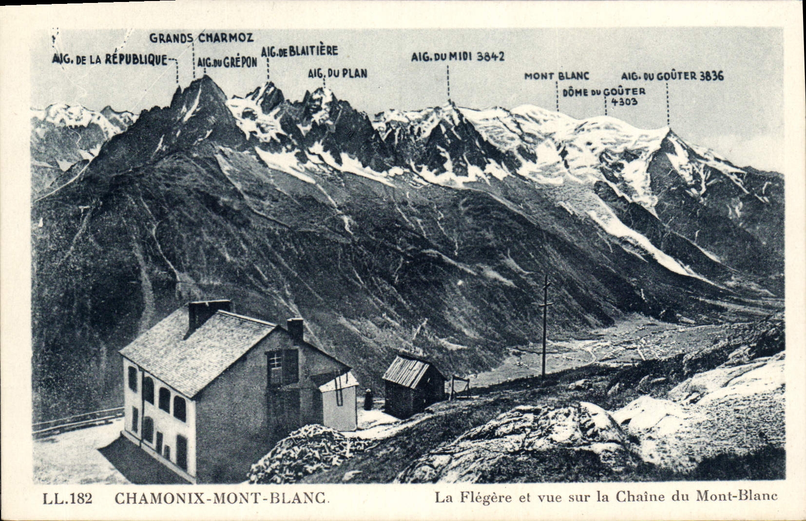 CPA Chamonix Mont Blanc La Flegere et vue sur la Chaine du Mont Blanc 