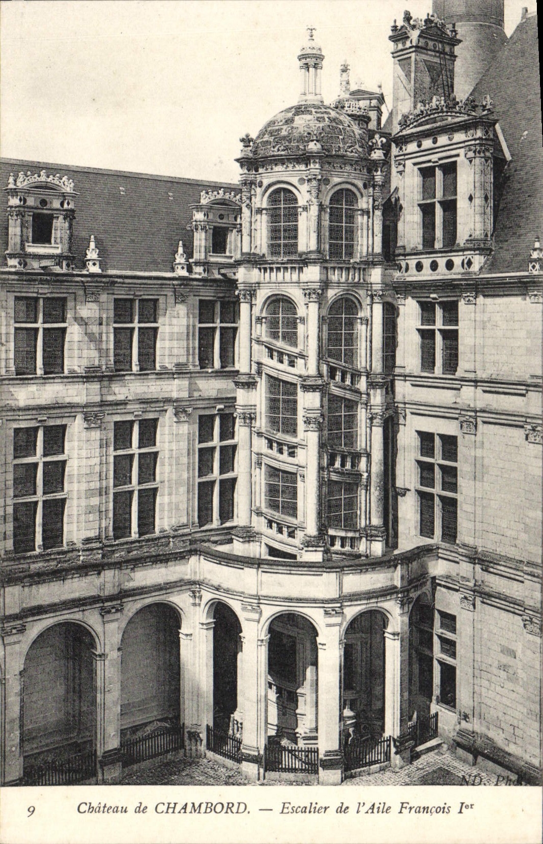 CPA Chateau de Chambord Escalier de l'Aile Francois I