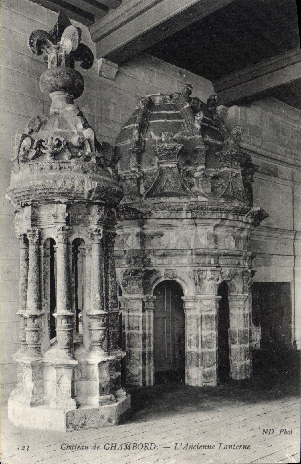 CPA Chateau de Chambord L'Ancienne Lanterne