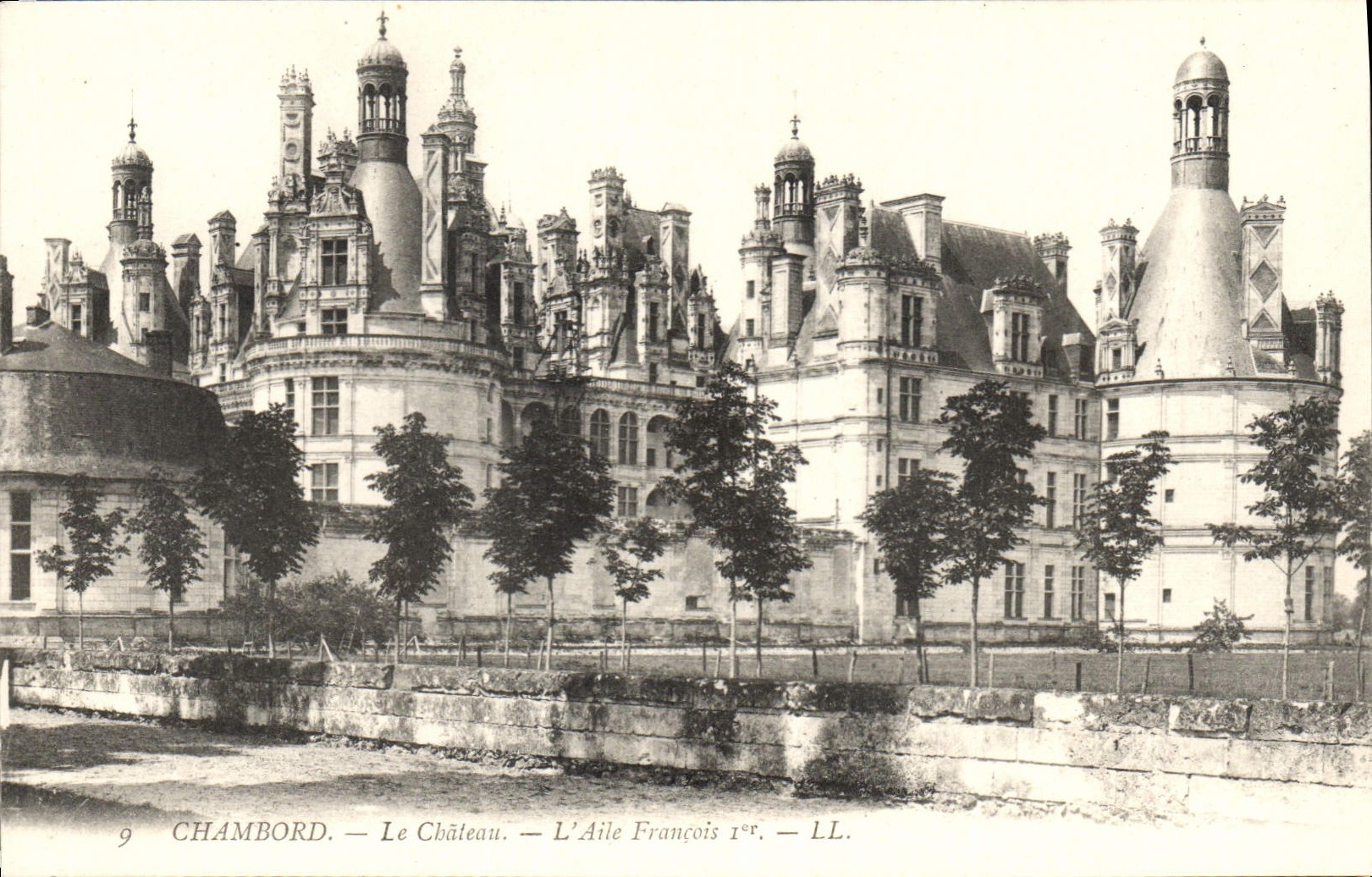CPA Chambord Le Chateau L'Aile Francois I