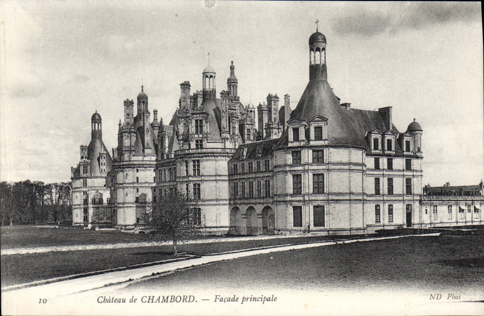 CPA Chateau de Chambord Facade principale