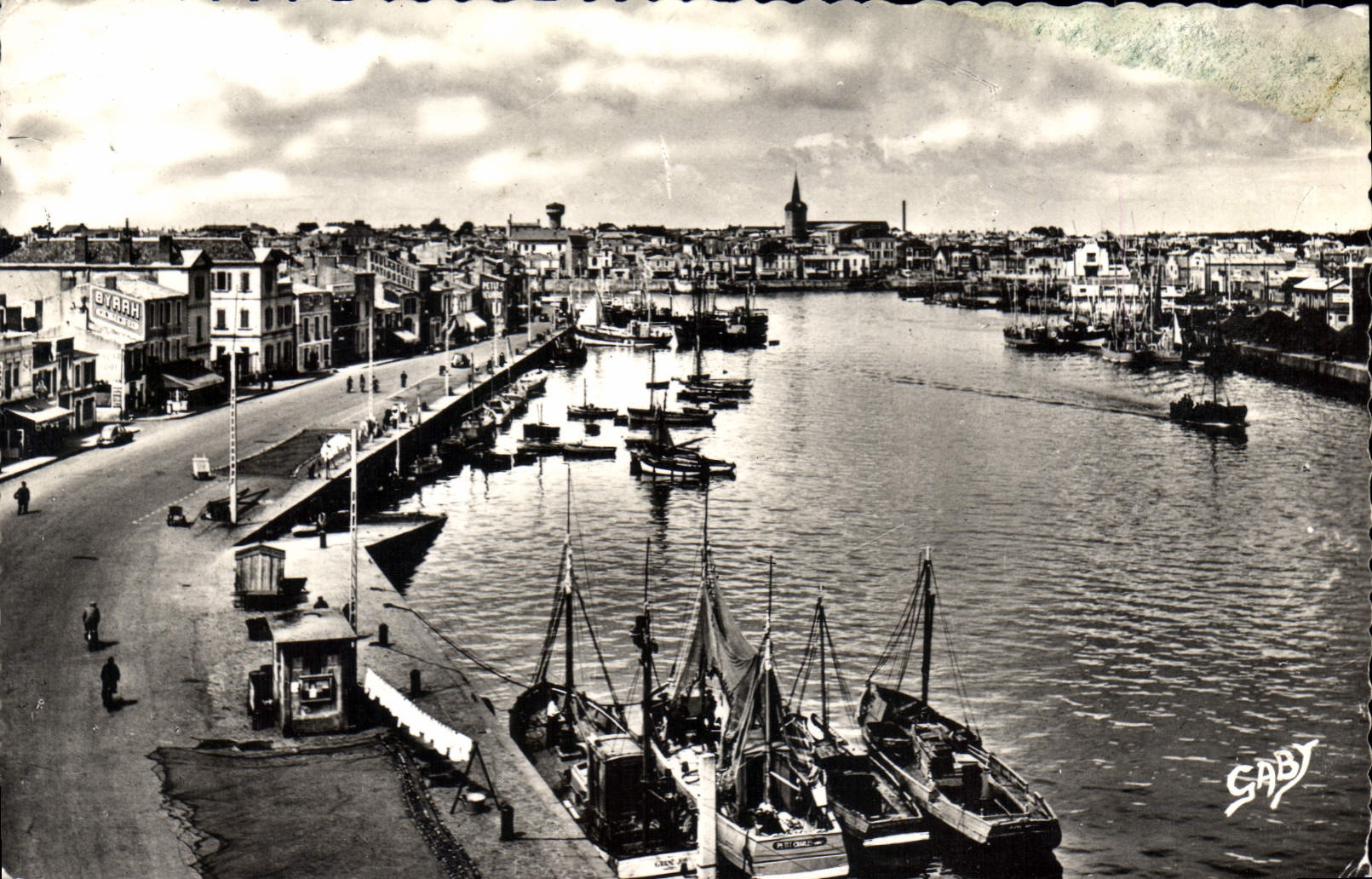 CPA Les Sables Dolonne Vendee Le Port Bateaux de peche