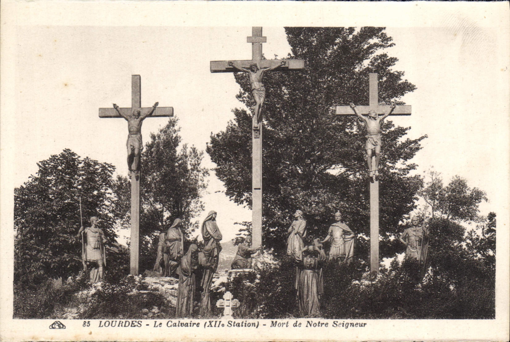CPA Lourdes Le Calvaire Mort de Notre Seigneur 