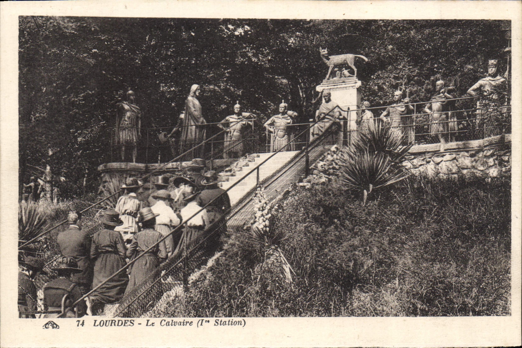 CPA Lourdes Le Calvaire 