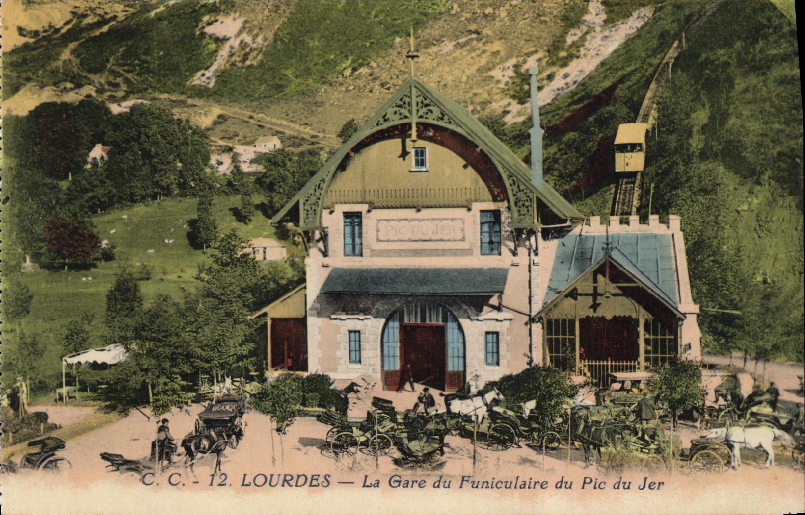 CPA Lourdes La Gare du Funiculaire du Pic du Jer 