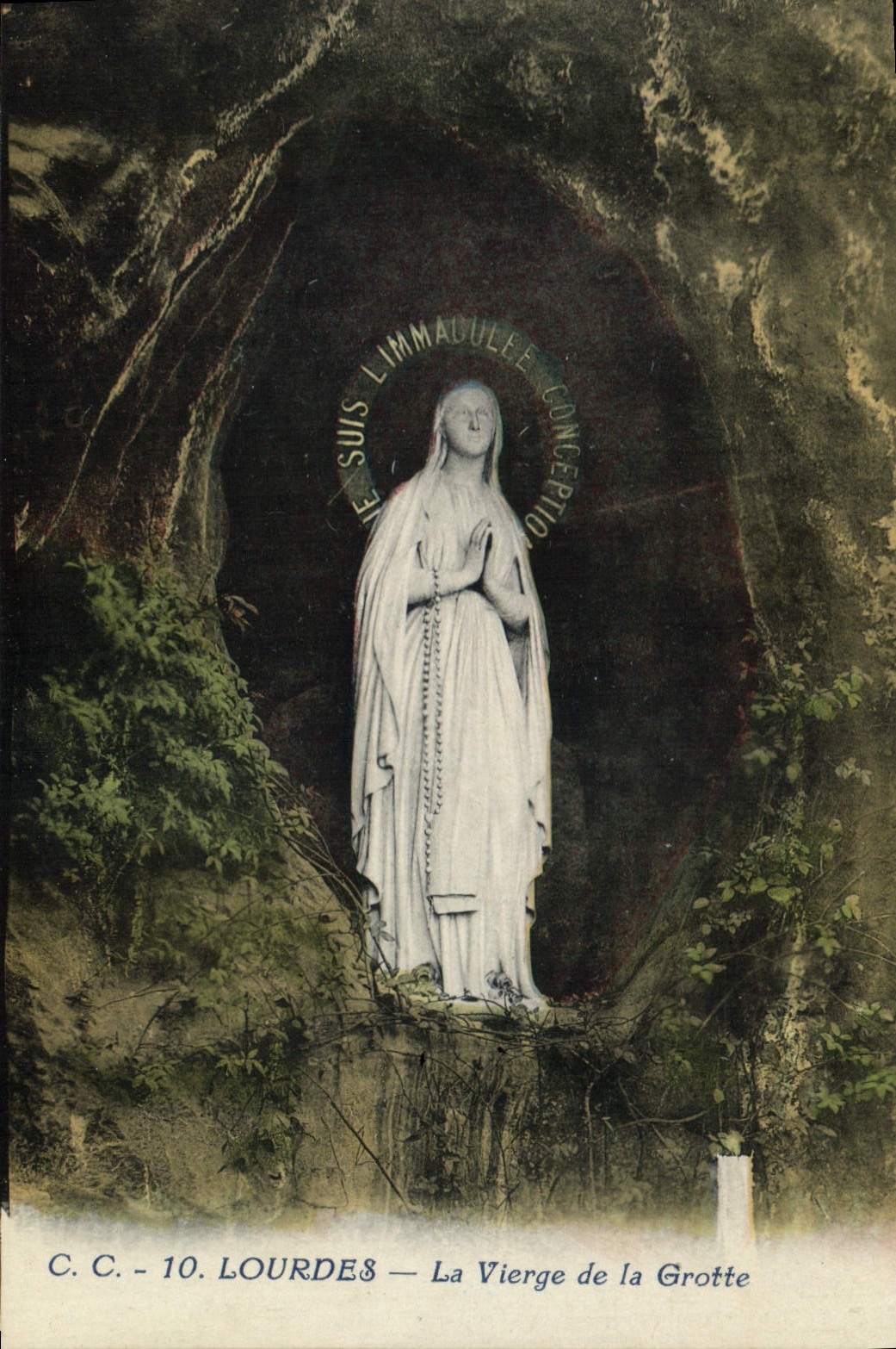 CPA Lourdes La Vierge de la Grotte 