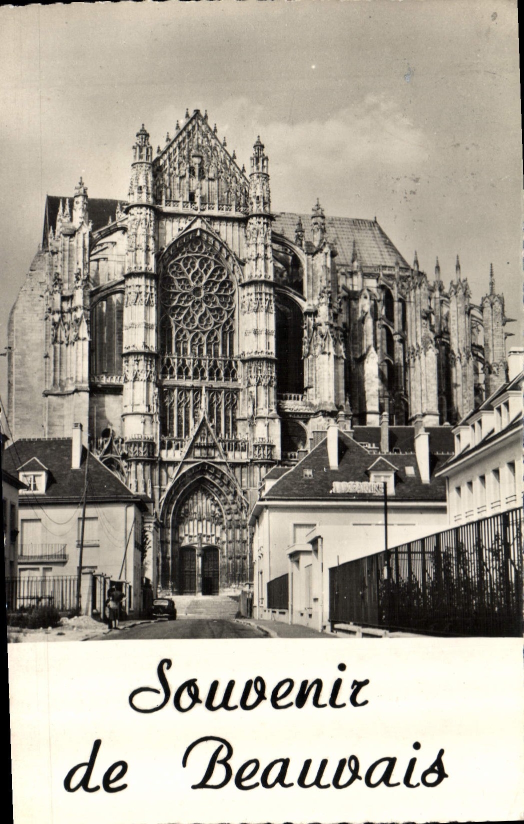 CPA Souvenir de Beauvais Beauvais Oise Le Portail Sud de la Cathedrale Saint Pierre