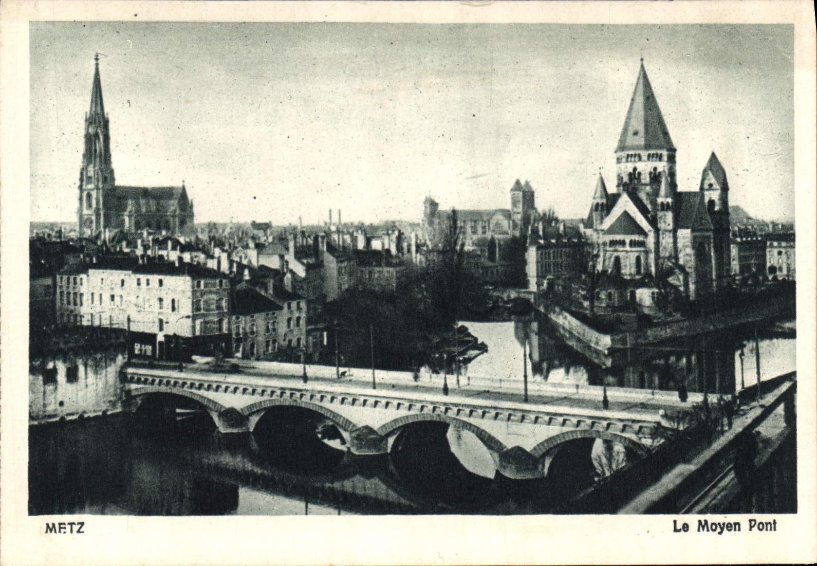 CPA Metz Le Moyen Pont 