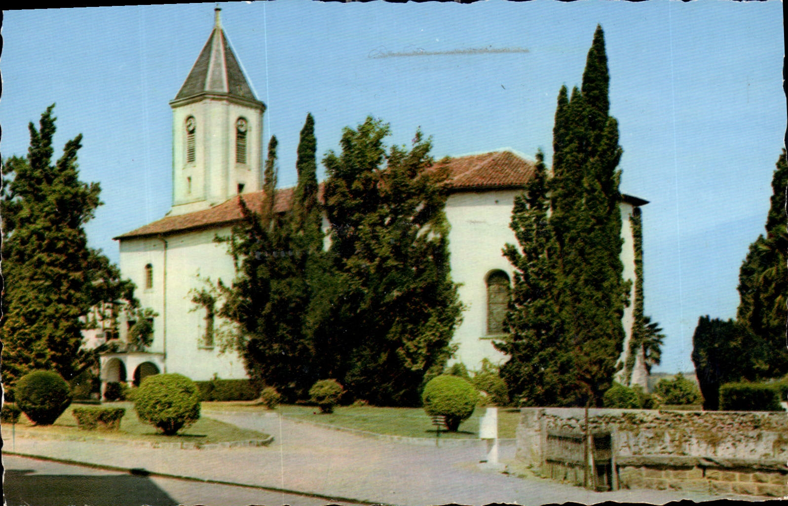 CPM Reflets du Pays Basque Cambo L'Eglise 