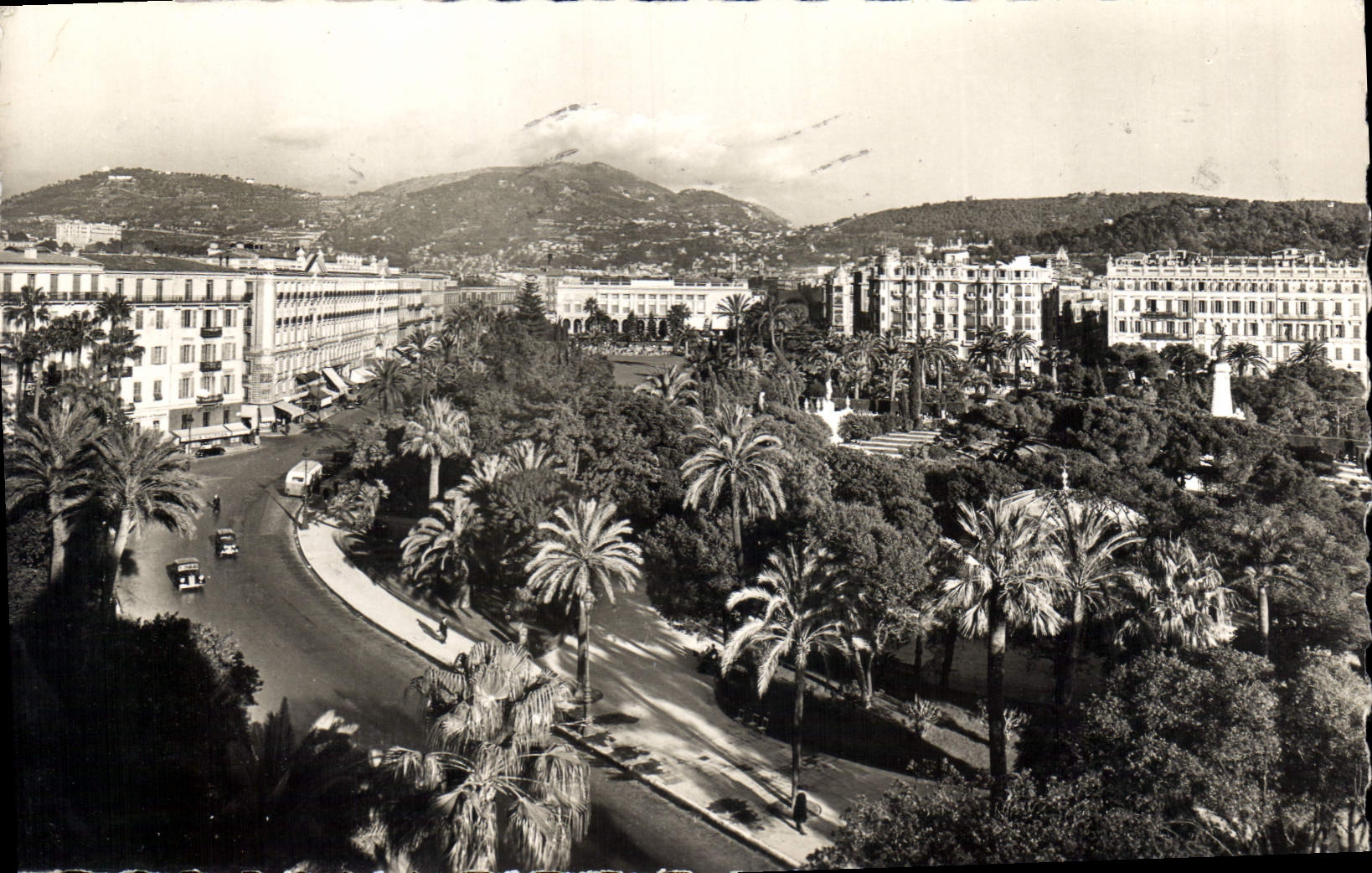 CPA Nice Les Jardins Albert 1st Vus de l'Hotel Ruhl Au fond la place Massena et le Casino Municipal