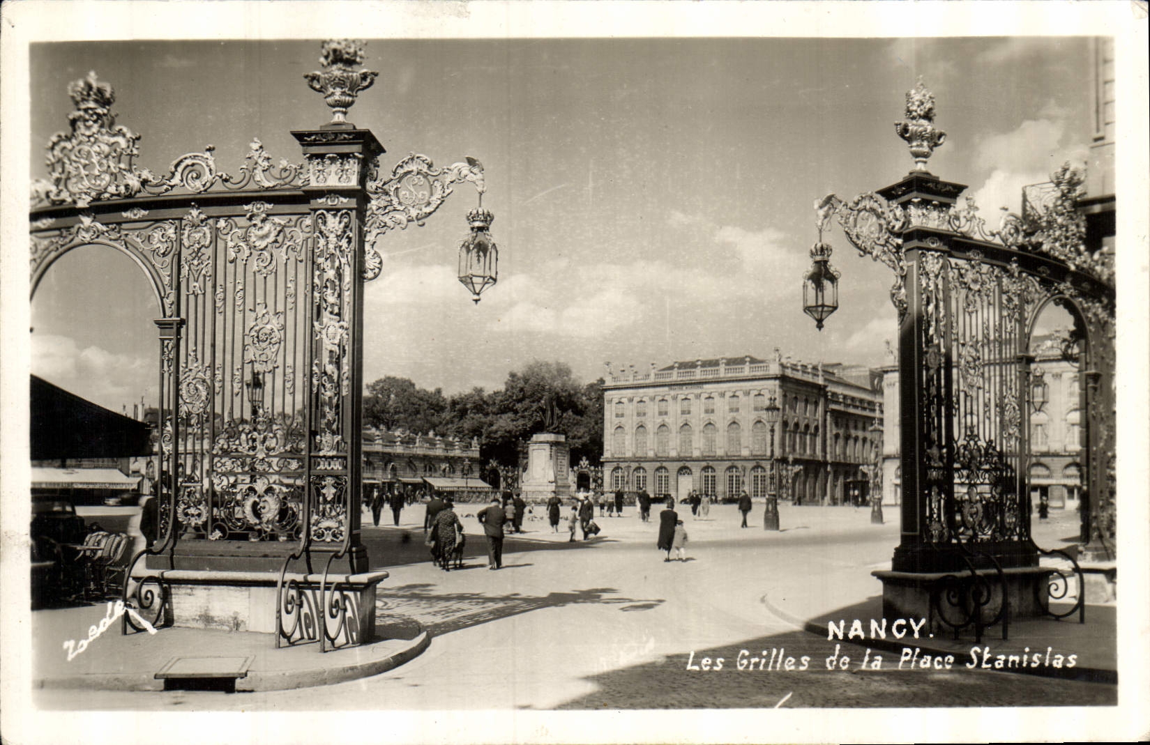 CPA Nancy Les Grilles de la Place Stanislas 