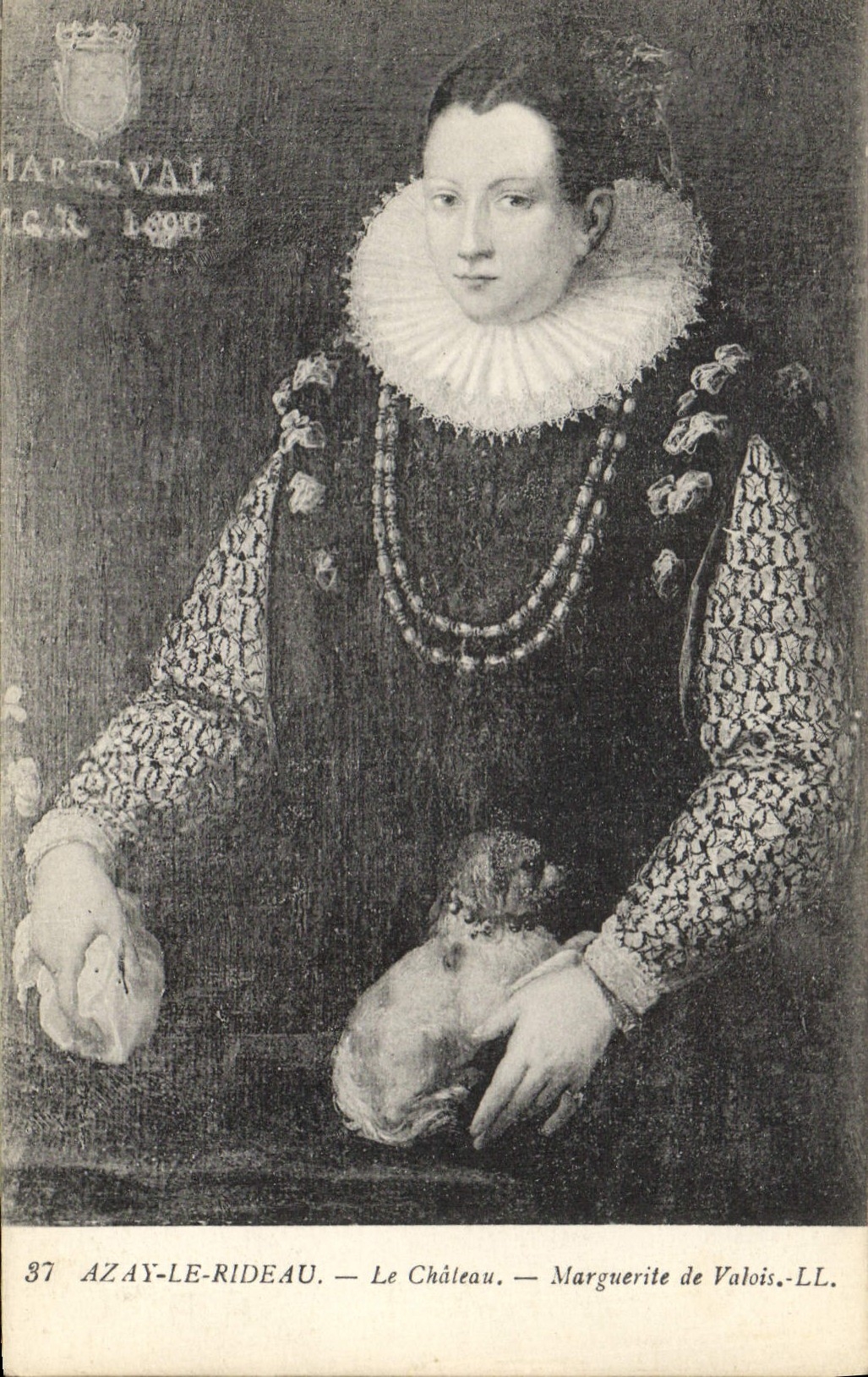 CPA Azay le Rideau Le Chateau Marguerite de Valois 