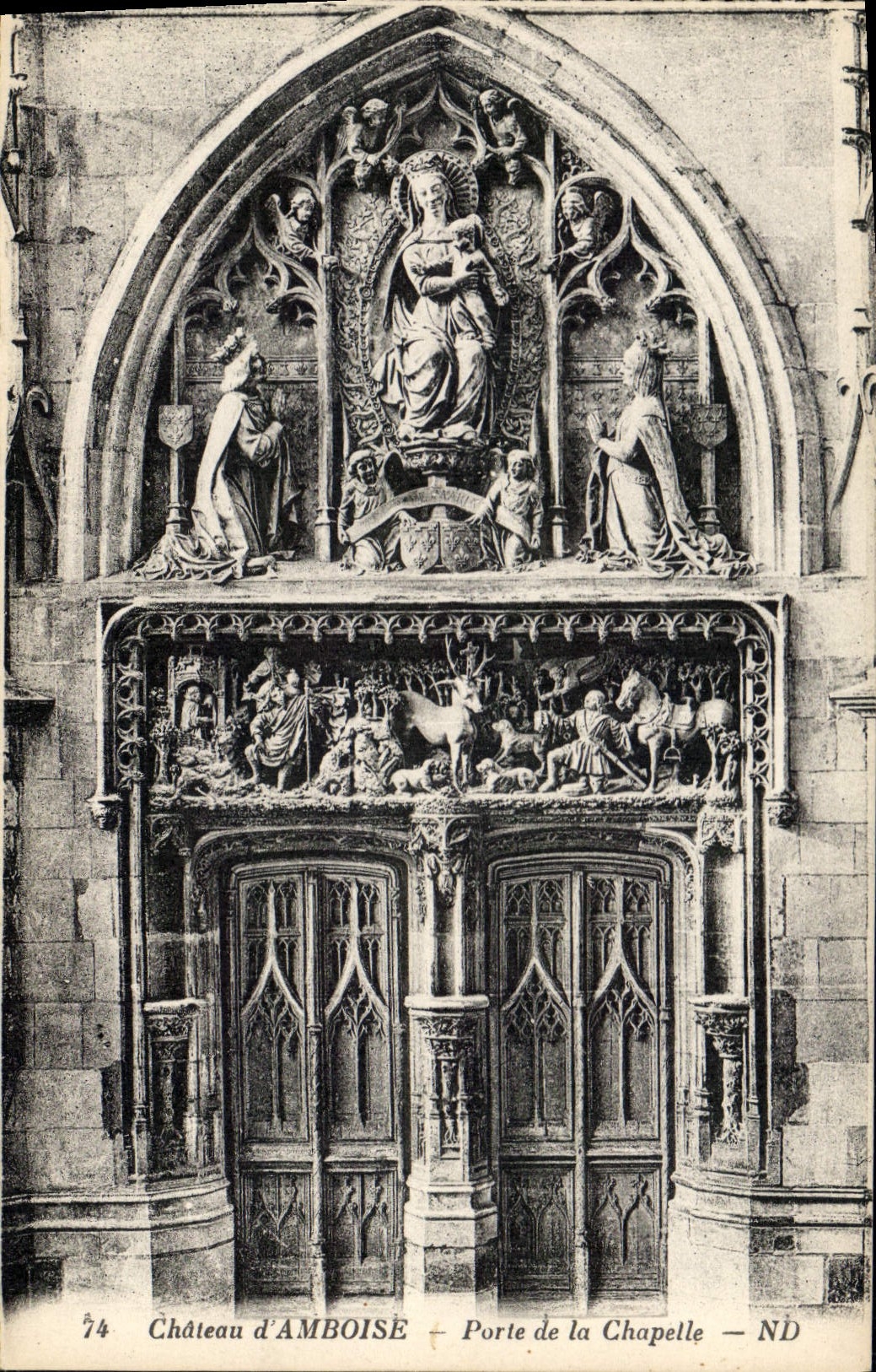 CPA Chateau d'Amboise Porte de la Chapelle