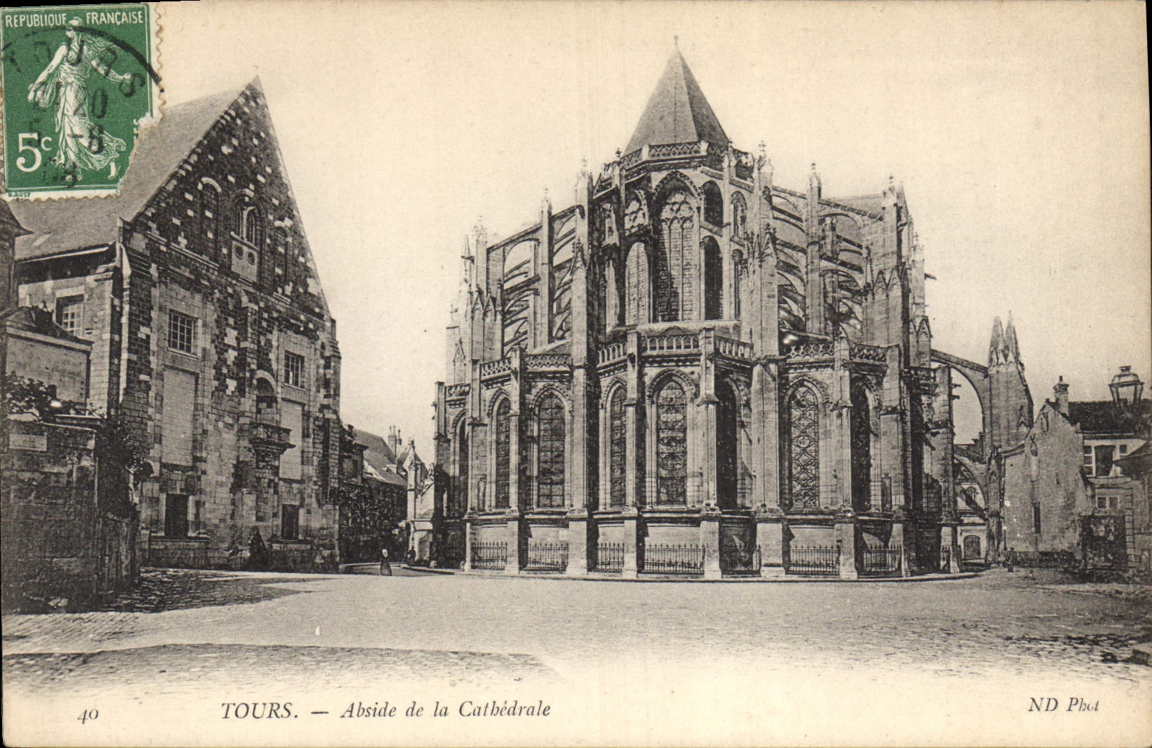 CPA Tours Abside de la Cathedrale 