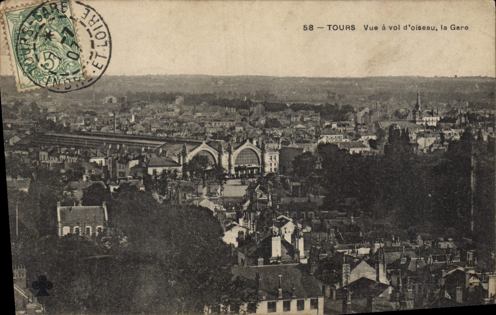 CPA Tours Vue a vol d'oiseau la Gare 