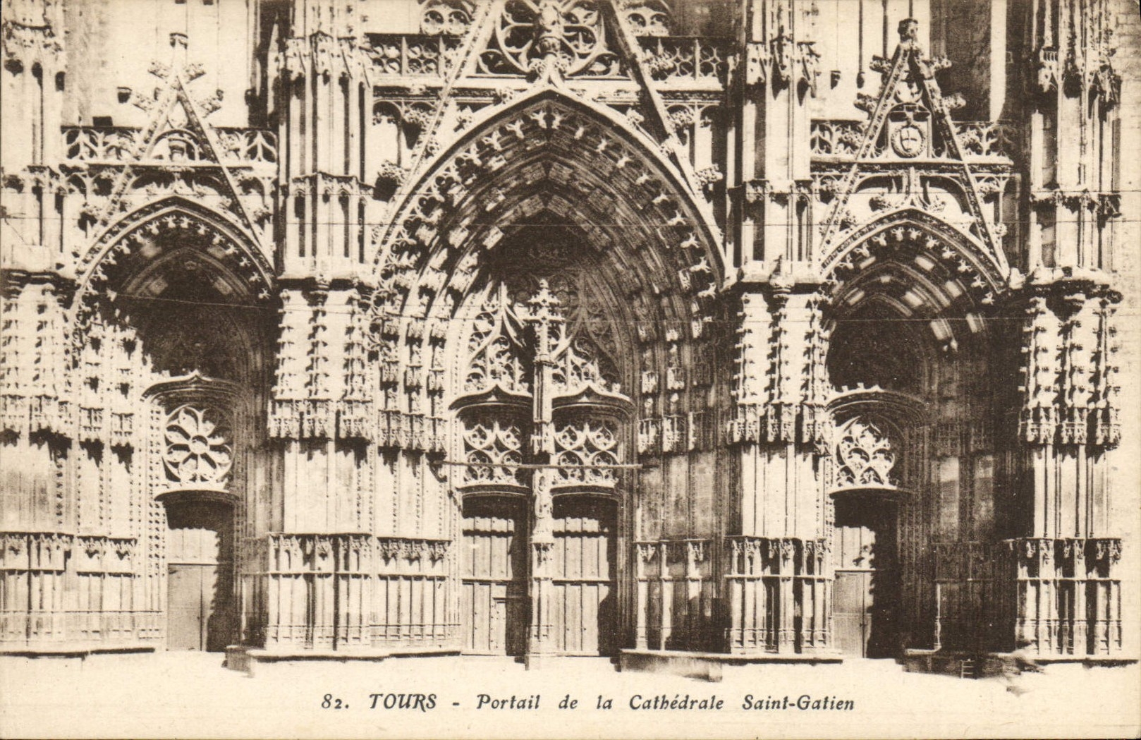 CPA Tours Portail de la Cathedrale Saint Gatien 