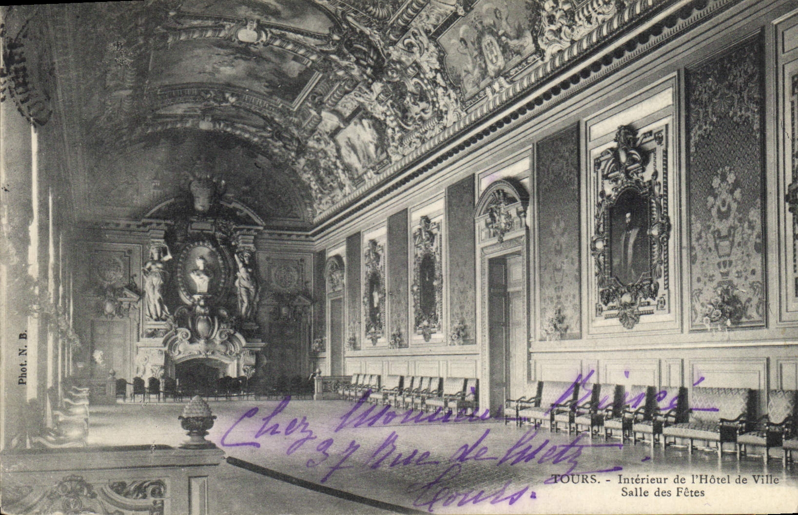 CPA Tours Interieur de l'Hotel de Ville Salle des Fetes