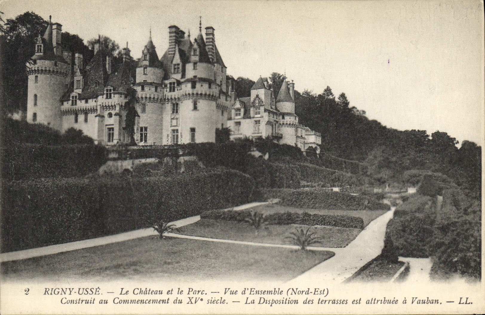 CPA Rigny Usse Le Chateau et le Parc Vue d'Ensemble Nord Est 