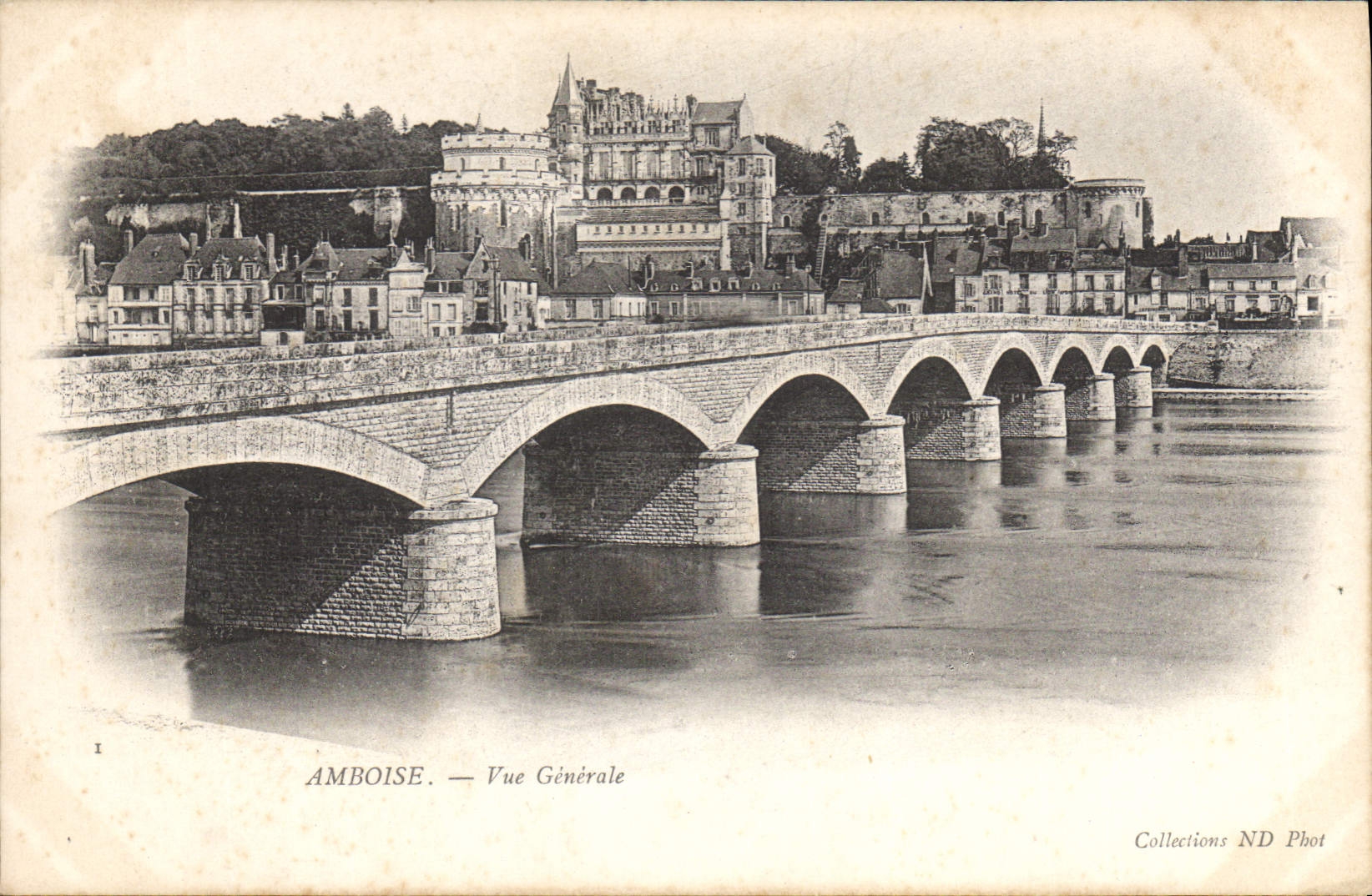 CPA Amboise Vue Generale 