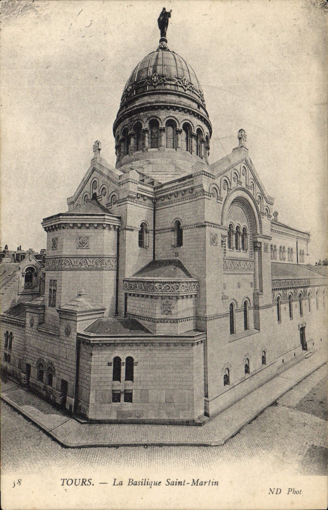 CPA Tours la Basilique Saint Martin 