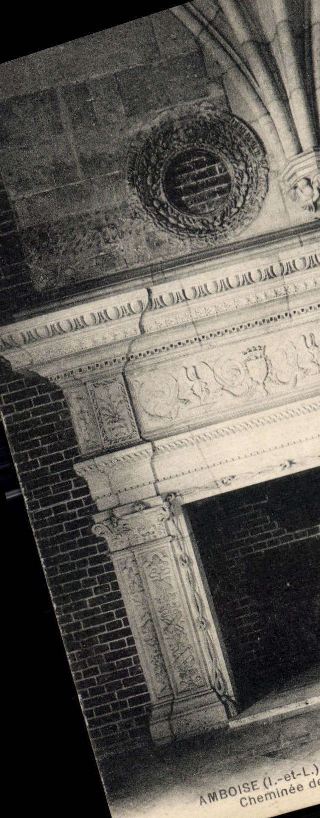CPA Amboise Le château Cheminee de la Salle des Etats