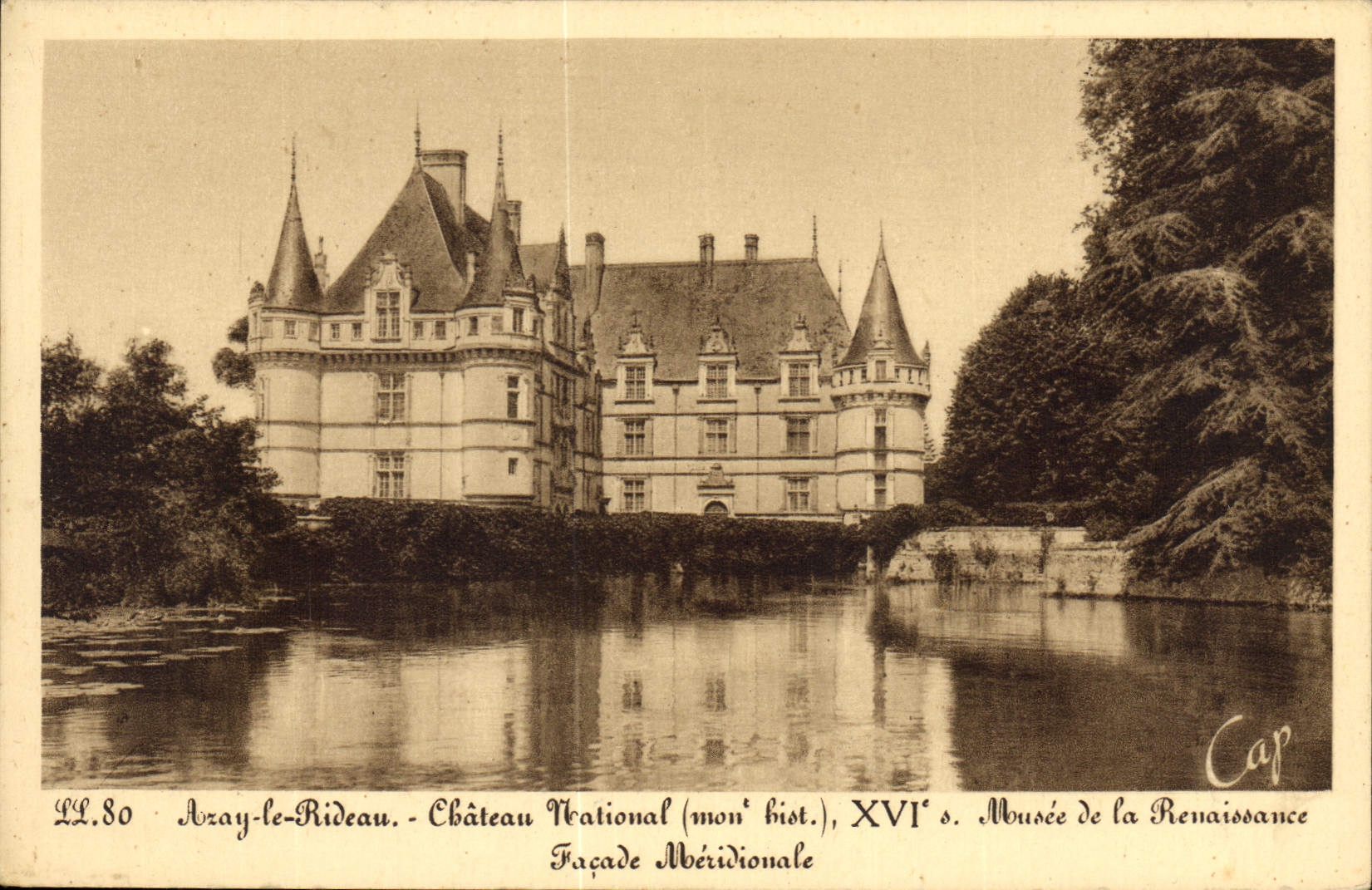 CPA Azay le Rideau Chateau National Mon Hist XVI Musee de la Renaissance Facade Meridionale 