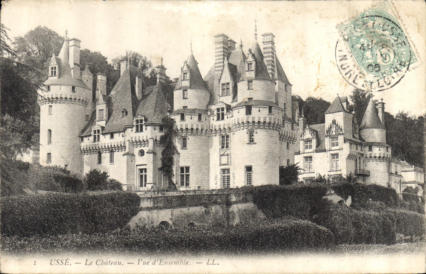 CPA Usse Le Chateau Vue d'Ensemble 