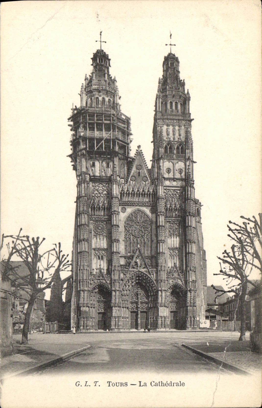 CPA G L T Tours La Cathedrale 