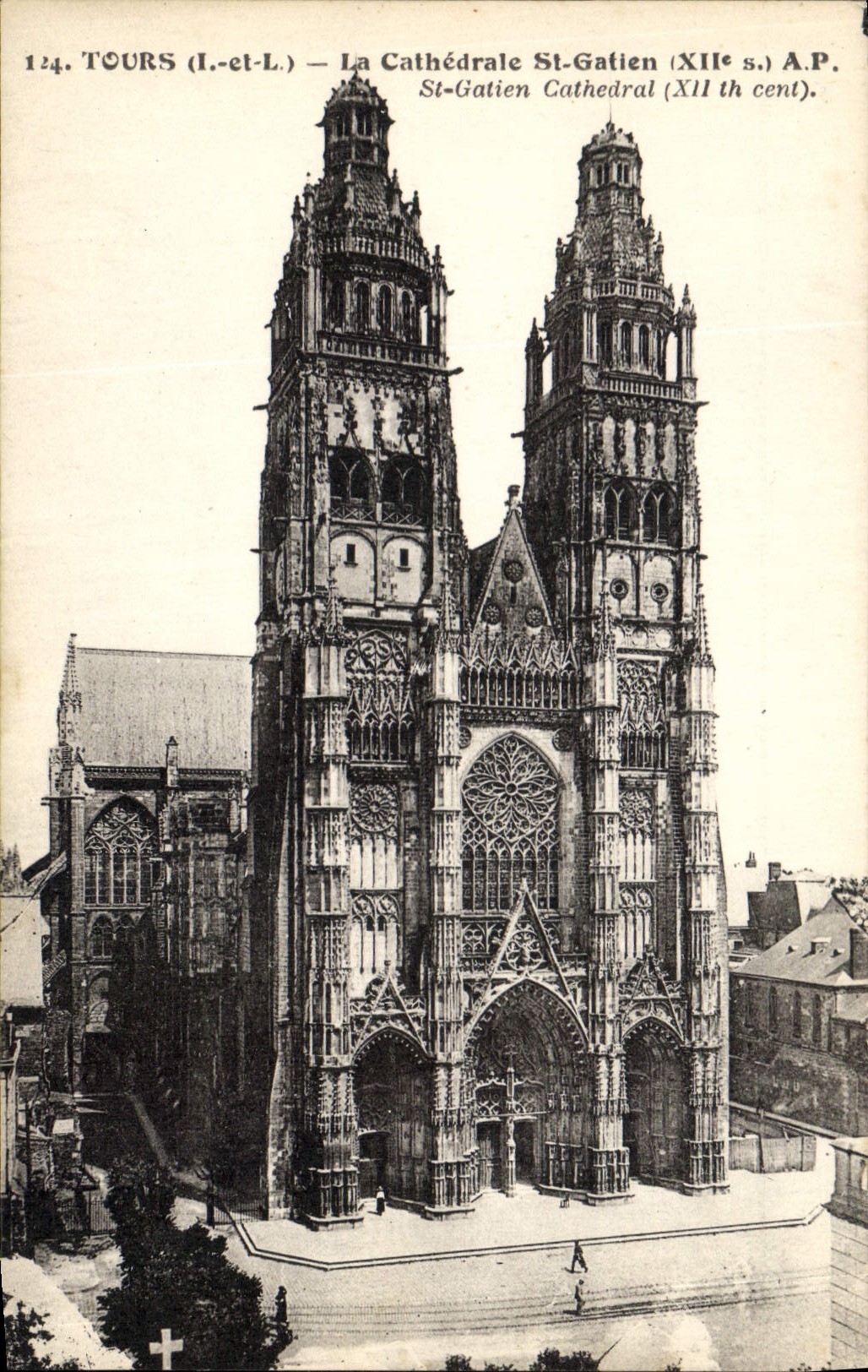 CPA Tours L et L La Cathedrale St Gatien 