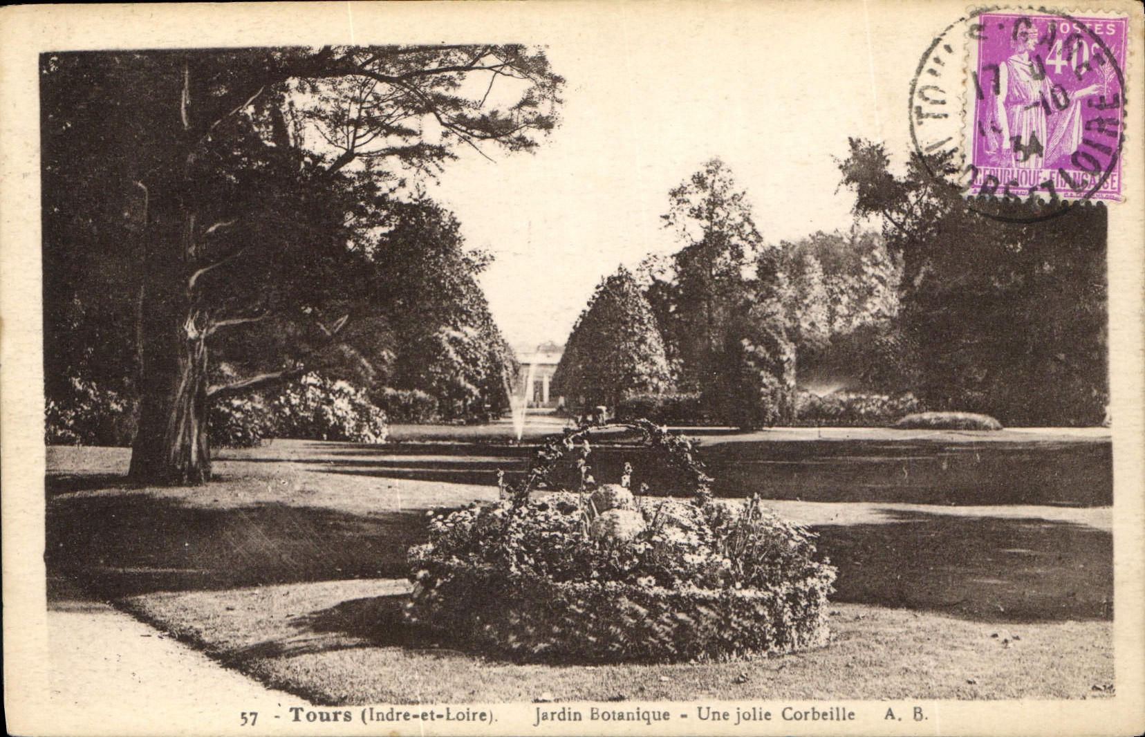 CPA Tours Indre et Loire Jardin Botanique une Jolie Corbeille 
