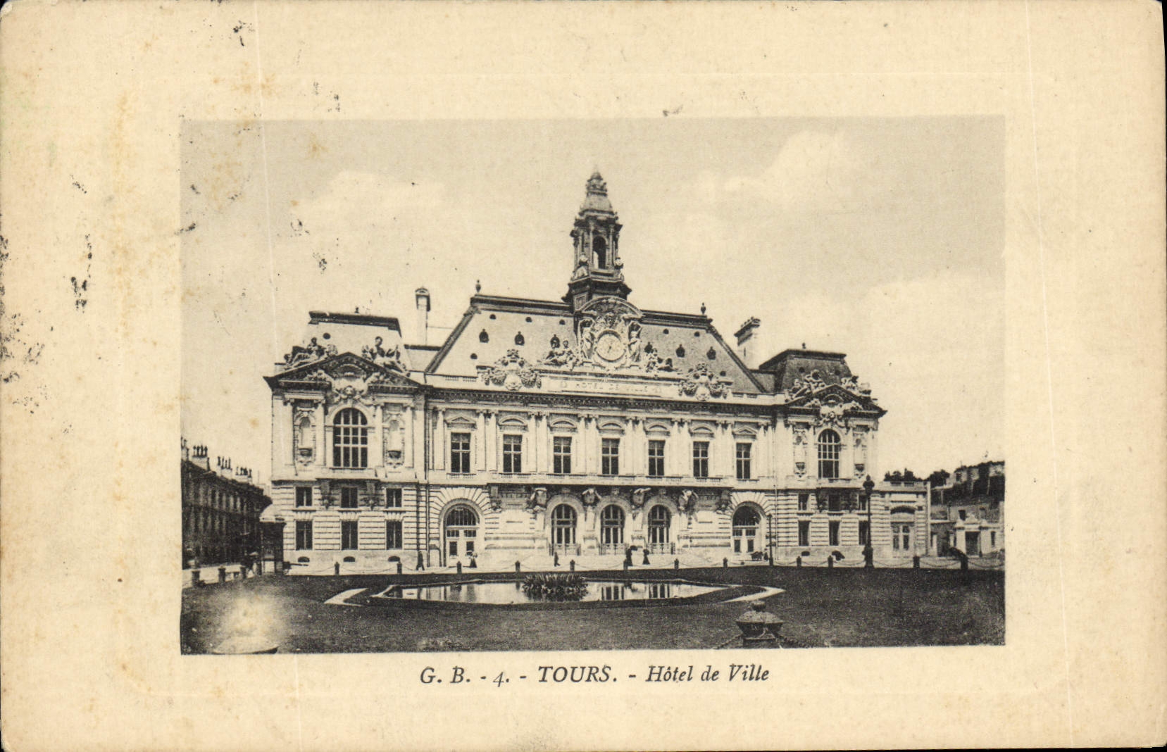CPA Tours Hotel de Ville 