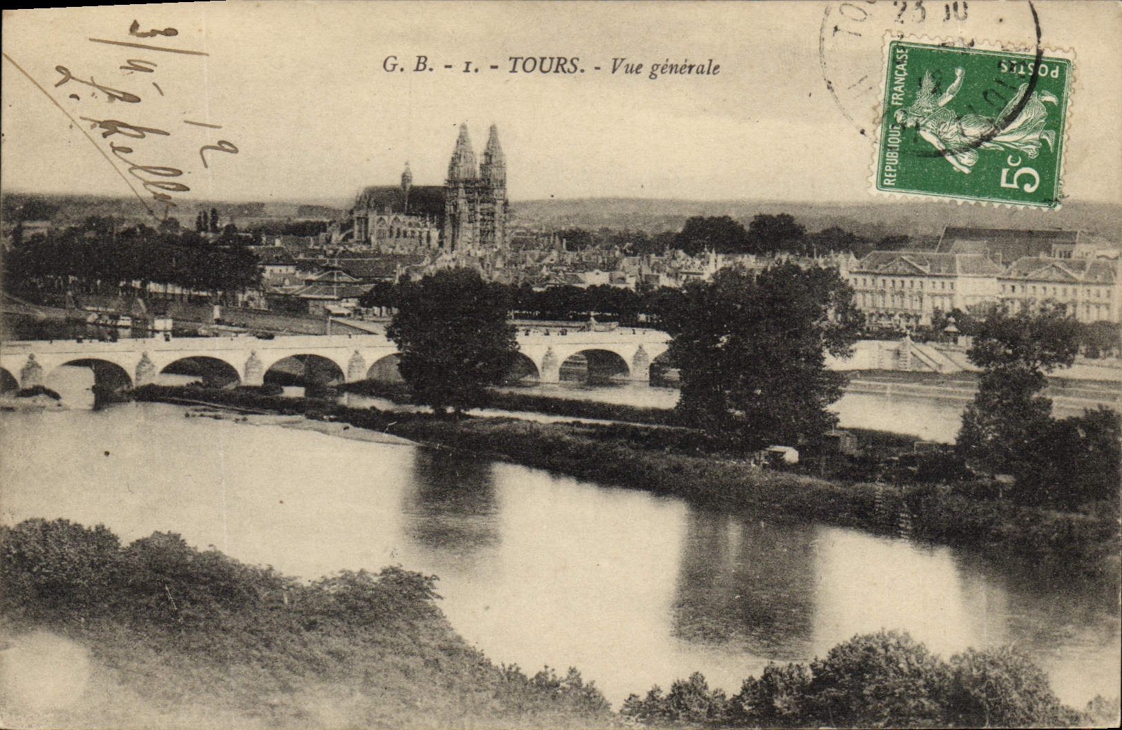 CPA Tours vue generale 