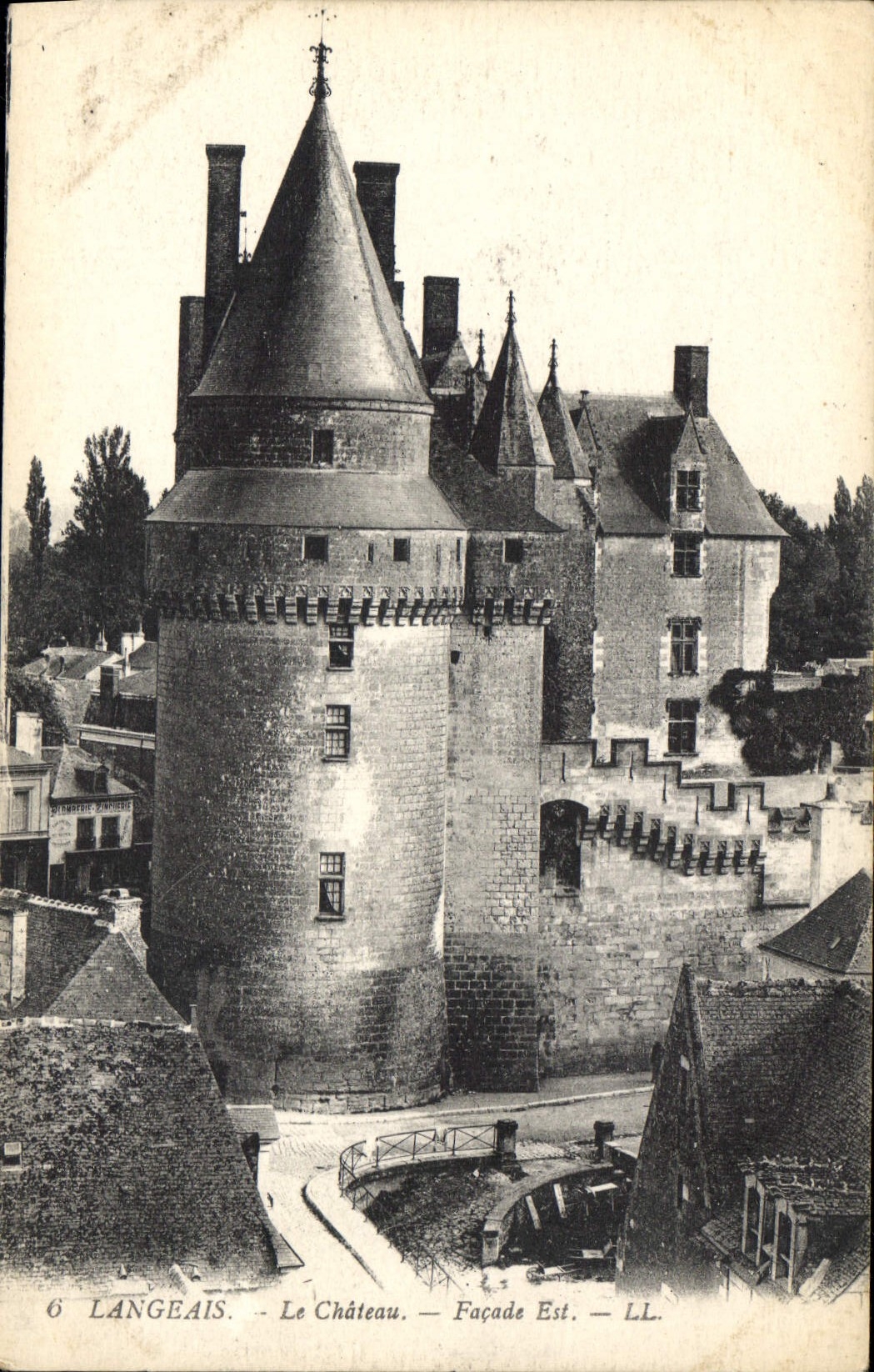 CPA Langeais le Chateau Facade Est 