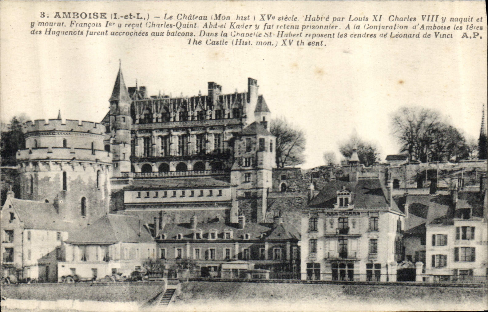 CPA Amboise I et L le Chateau Mon hist XV siecle habite par Louis XI Charles VIII 