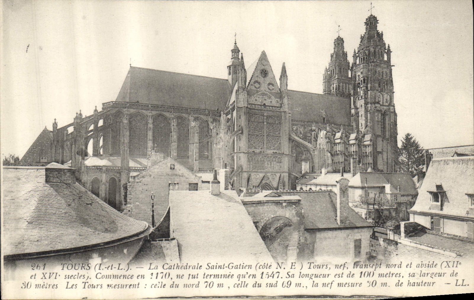 CPA Tours I et L la Cathedrale Saint Gatien Cote N E Tours nef tsansept nord et abside XII et XVI si