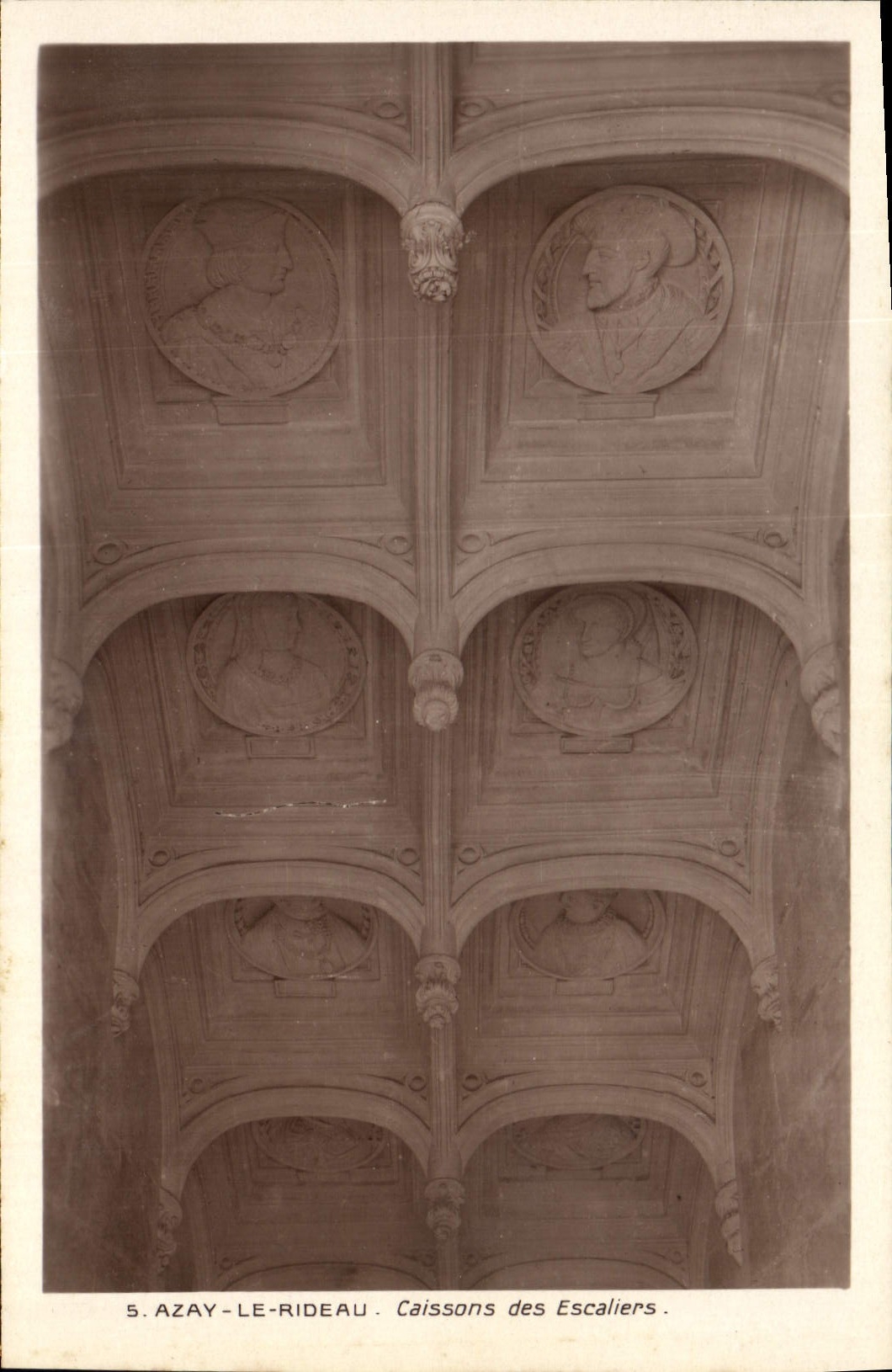 CPA Azay le Rideau Caissons des Escaliers 