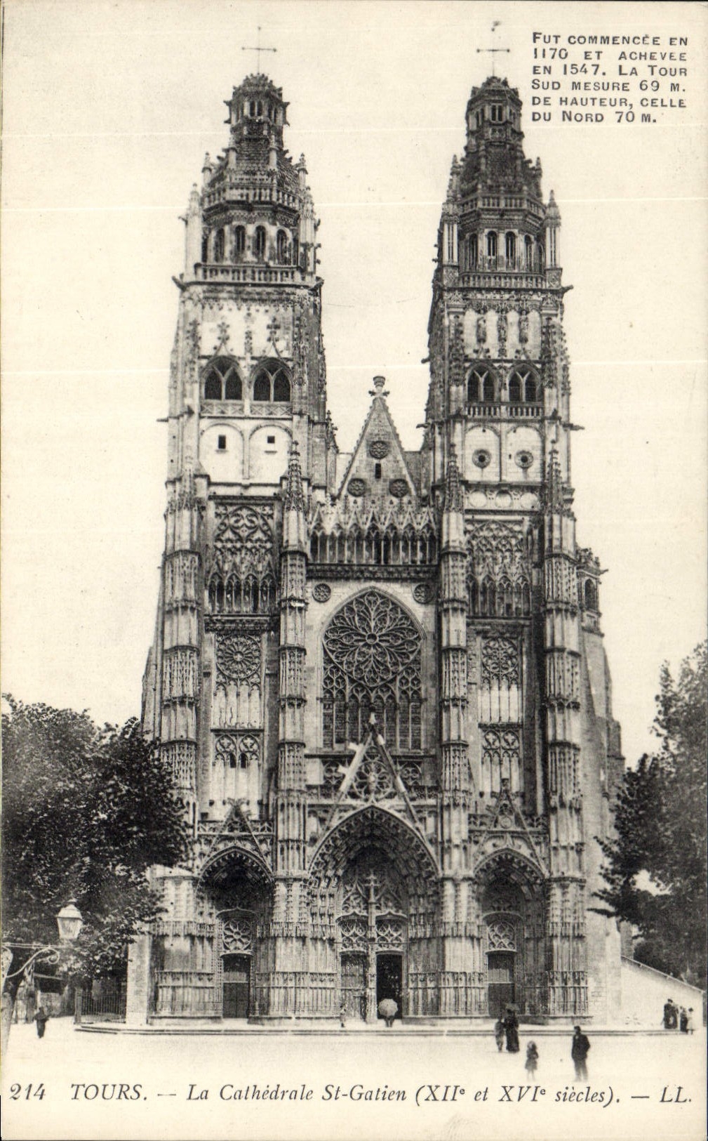 CPA Tours la cathedrale St Gatien XII et XVI siecles 