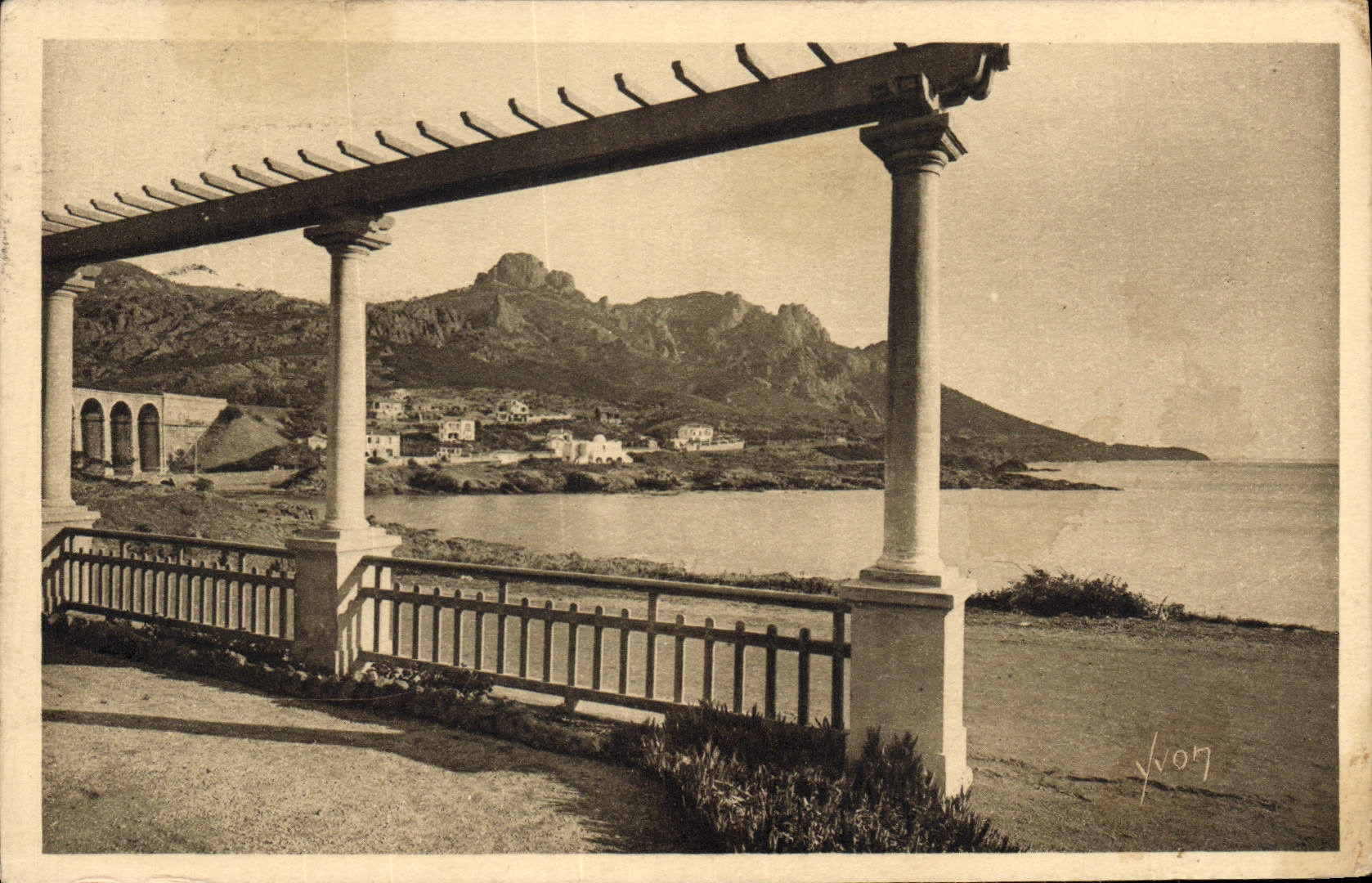 CPA Cote d'Azur Agay le Cap Roux 