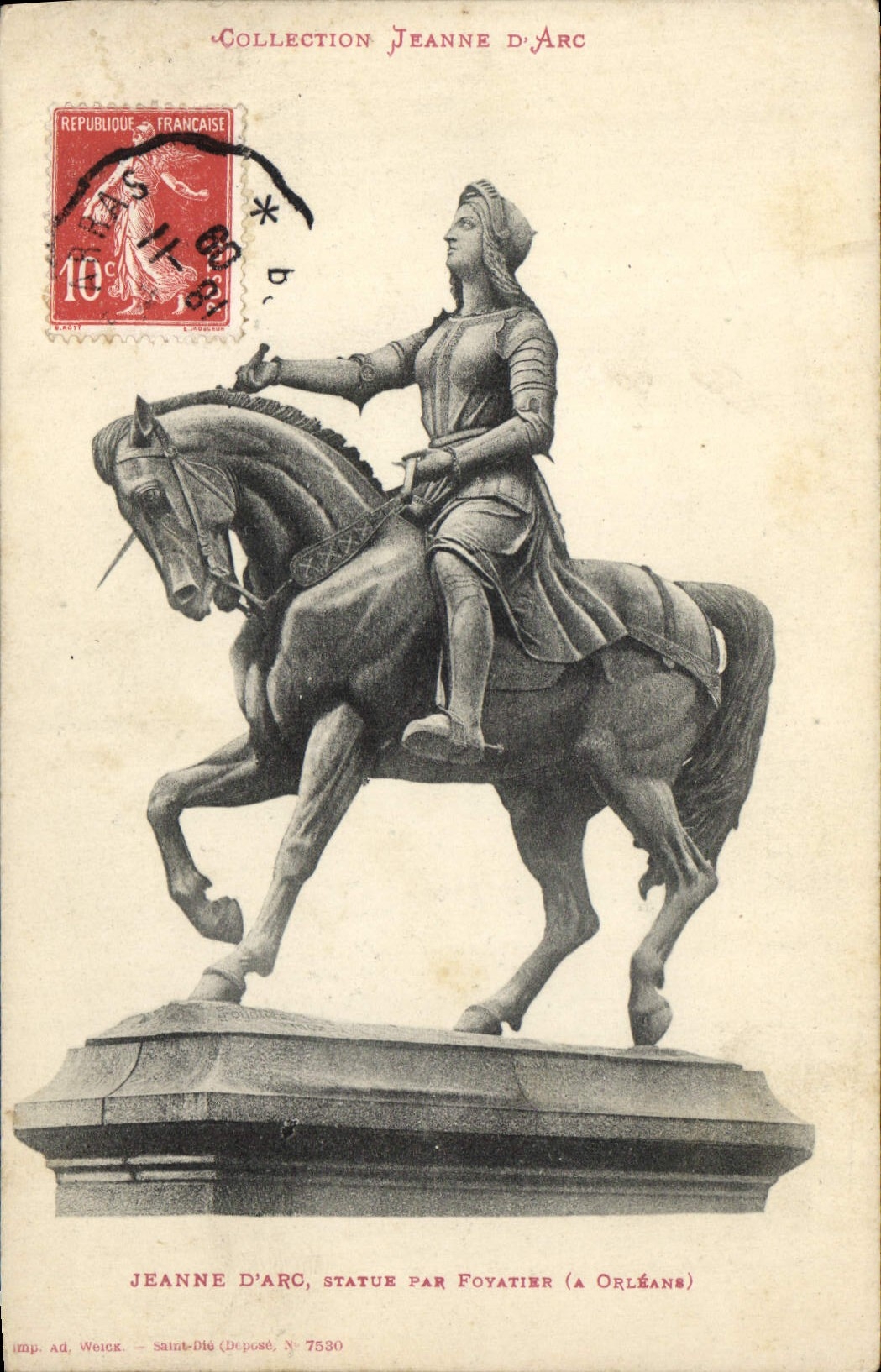 CPA Collection Jeanne d'Arc Jeanne d'Arc statue par Foyatier a Orleans 