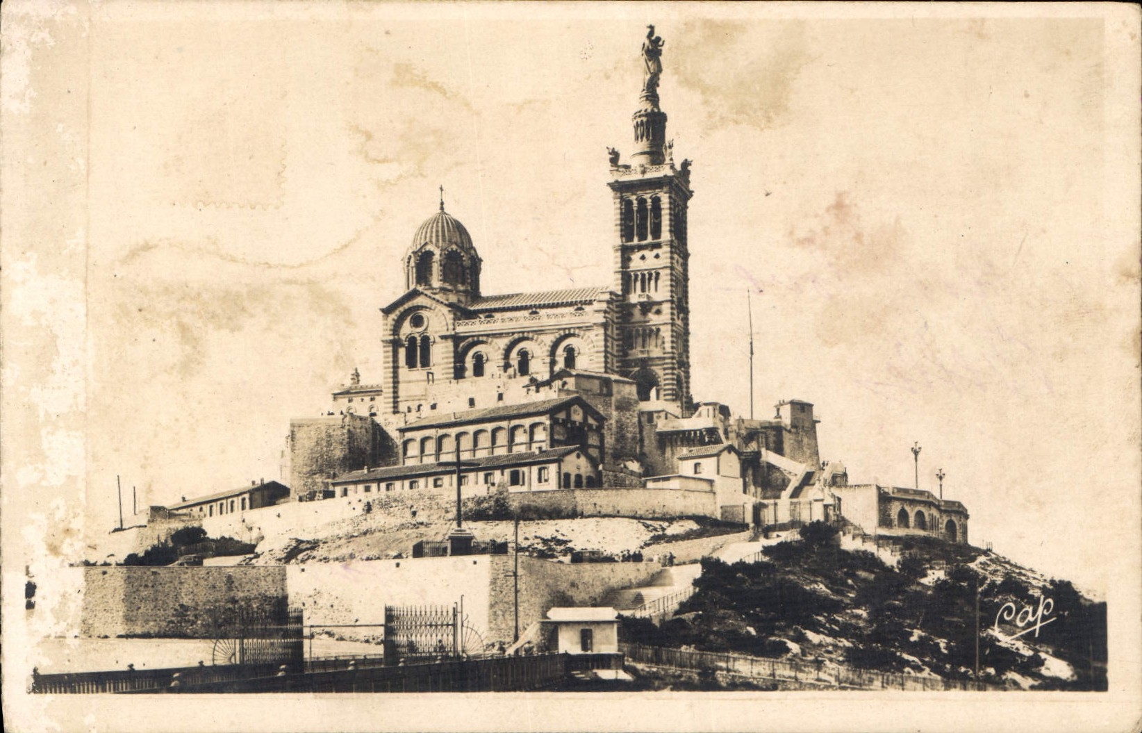 CPA Marseille Notre Dame de la Garde 