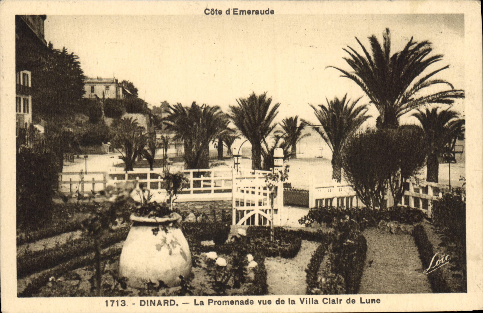 CPA Cote d'Emeraude Dinard La Promenade vue de la Villa Clair de Lune